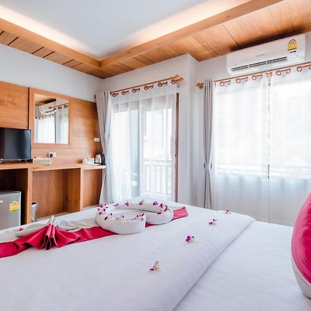 Lanta Ray Bay Hotel Koh Lanta Bagian luar foto